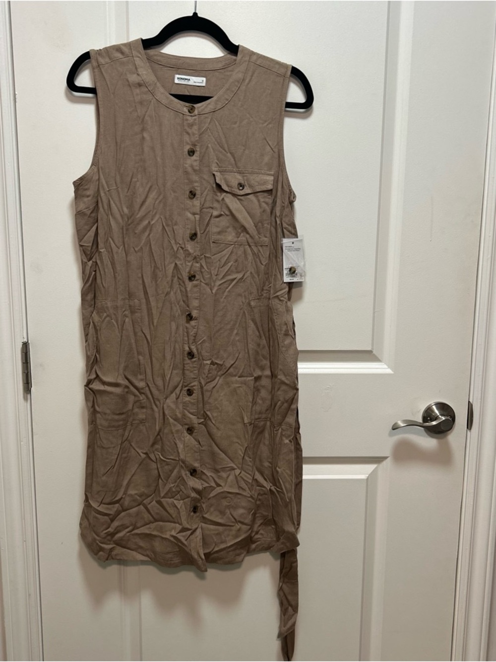 Sonoma Sleeveless Button-Front Midi Dress in Taupe